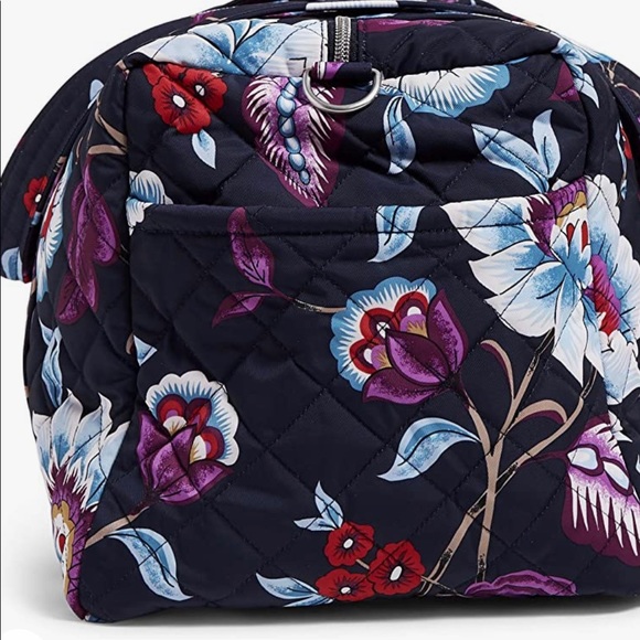 Vera Bradley medium size travel duffel bag - Picture 4 of 4
